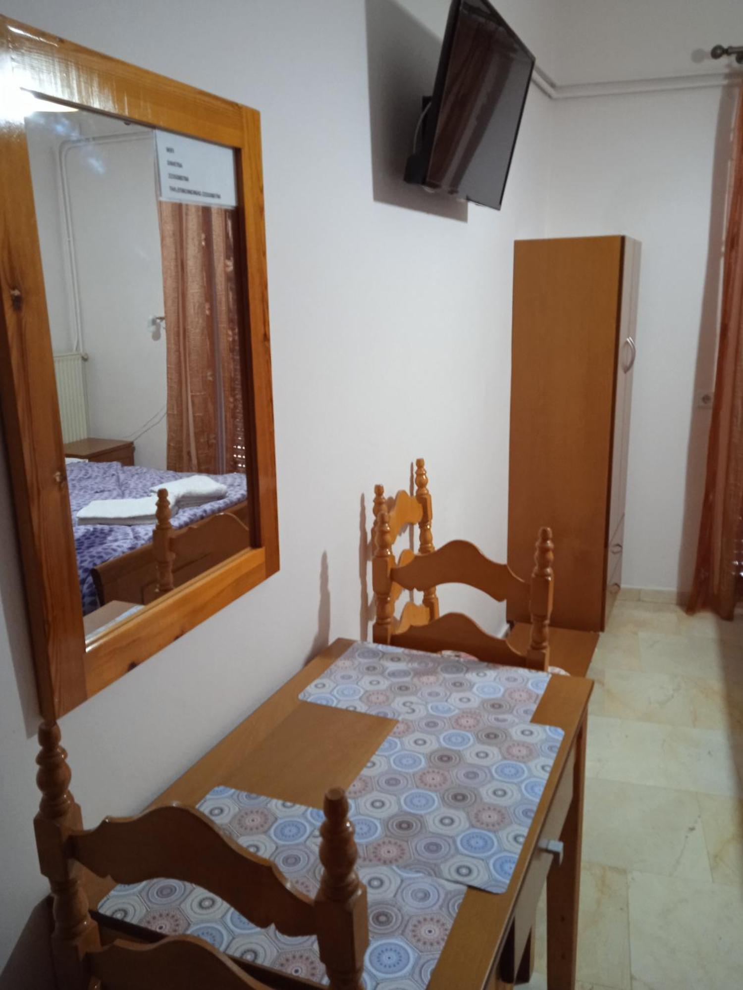 Dimitra Pentaliou Rooms Kamena Vourla Exterior photo